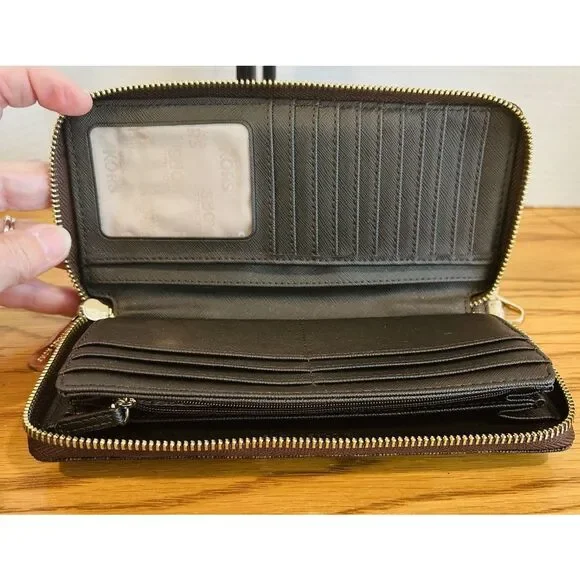 Michael Kors Jet Set Brown Mk Signature Large Travel Continental Wallet Wristlet - Picture 6 of 7